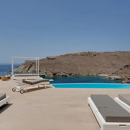 Blueros - Black Stone Πανσιόν