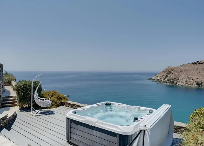 Blueros - Black Stone Μέγας Γιαλός-Νίτες