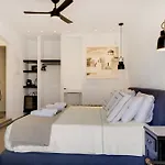 Blueros - Black Stone Guest house Megas Gialos - Nites
