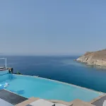 Blueros - Black Stone Guest house Megas Gialos - Nites