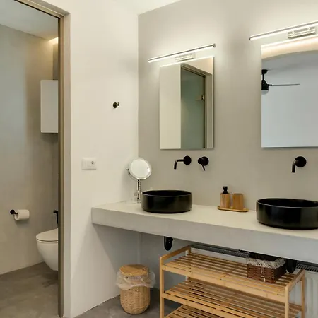 Blueros - Black Stone 4* Mégas Yialós-Nítes